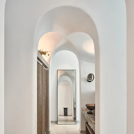 Canaves Epitome - Small Luxury Of The World 5*