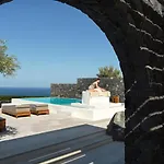 Отель Canaves Epitome - Small Luxury Of The World Ия