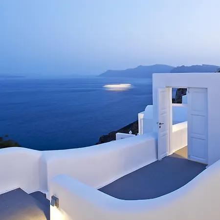 Canaves Epitome - Small Luxury Of The World