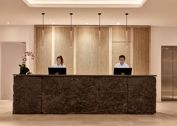 Canaves Epitome - Small Luxury Of The World