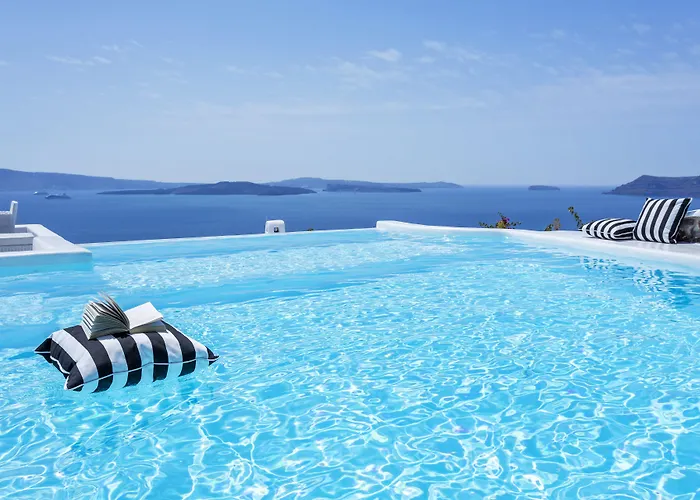 Canaves Epitome - Small Luxury Of The World