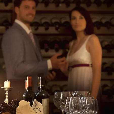 Hotel Canaves Epitome - Small Luxury Of The World